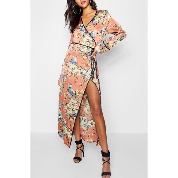 ASOS Dresses & Skirts - NWT floral print kimono wrap dress ASOS Dresses & Skirts - NWT floral print kimono wrap dress